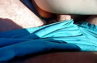 XXX Ass dari sangat dekat madu penambah nafsu makan dewasa di apotik di depan kamera