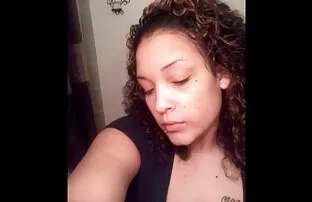 XXX Antusiasme siswa makanan penambah nafsu makan dewasa menarik pria di depan webcam, mom,