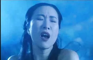 XXX Wanita tato besar sekrup vit penambah nafsu makan dewasa di depan webcam