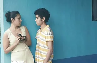 XXX Babe melakukan pekerjaan makanan penambah nafsu makan dewasa kaki telanjang kaki, dengan Fuckedfeet